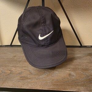 Nike‎ Dri Fit Featherlight Kids Baseball Cap Black Swoosh Adjustable